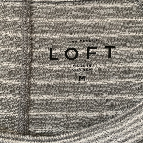 NWT LOFT Gray And White Stripe Crewneck Top - Picture 3 of 11